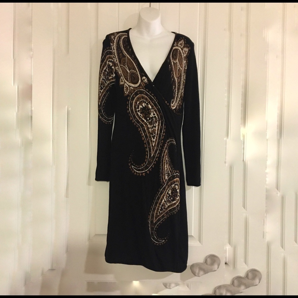 Adrienne Vittadini Sweater Dress. Size Large.